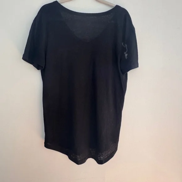 GAP Women's Classic Black V-Neck Tee- Linen Blend, MT - Picture 2 of 4